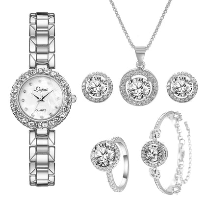 Luxury Diamond Quartz Watch Luxury Diamond Quartz Watch Luxury Diamond