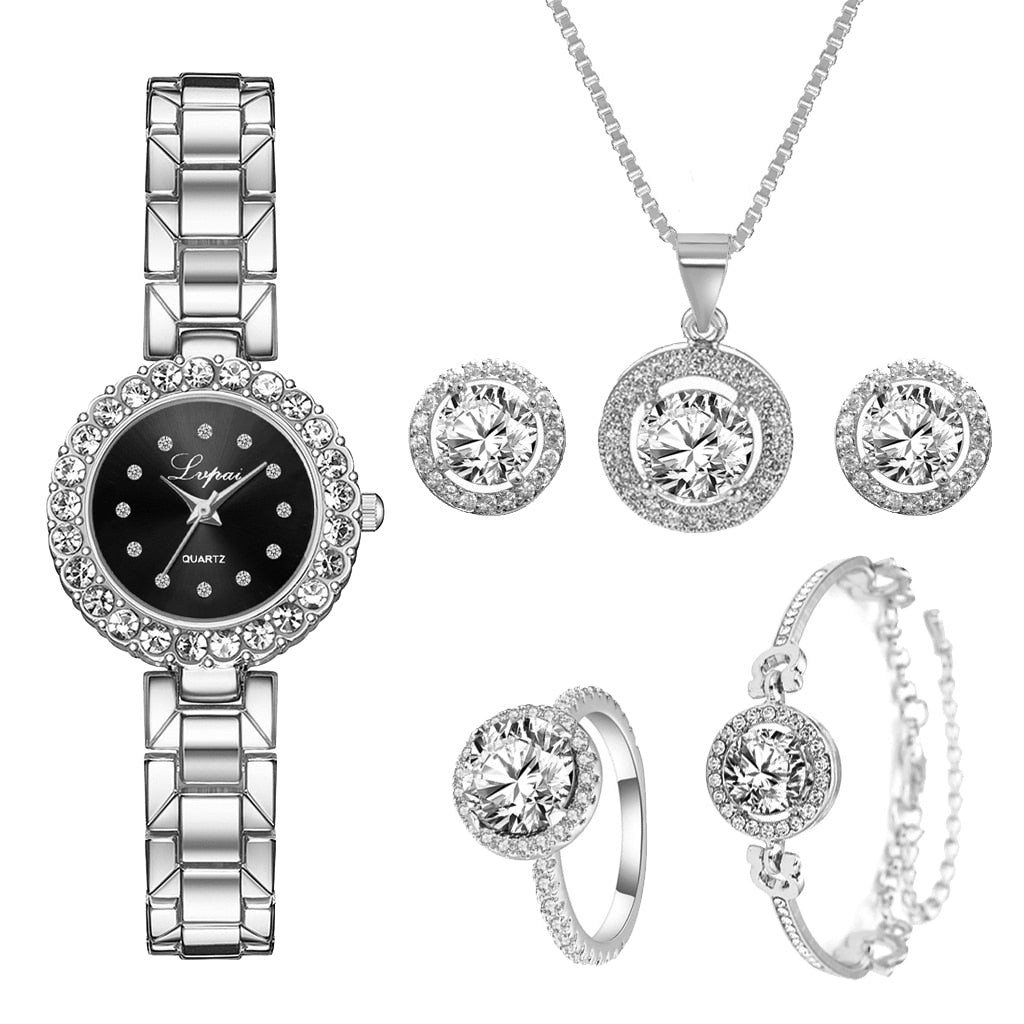 Luxury Diamond Quartz Watch Luxury Diamond Quartz Watch Luxury Diamond